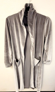 Worn Once R. Vivimos Robe/Nightgown, Size Small, Silver/Gray, 100% Polyester
