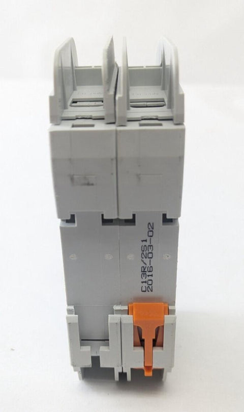 New Phoenix Contact TMC 82C 13A 2907593 2 Pole Circuit Breaker UL489 E320373