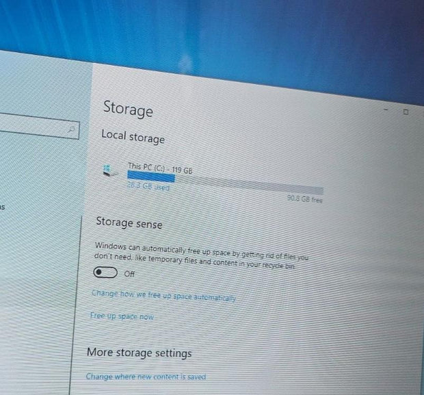 Elo I-Series 2.0 ESY22i3 21.5'' E850591 i3-8100T 8GB 128GB SSD W10 1080P Cracked