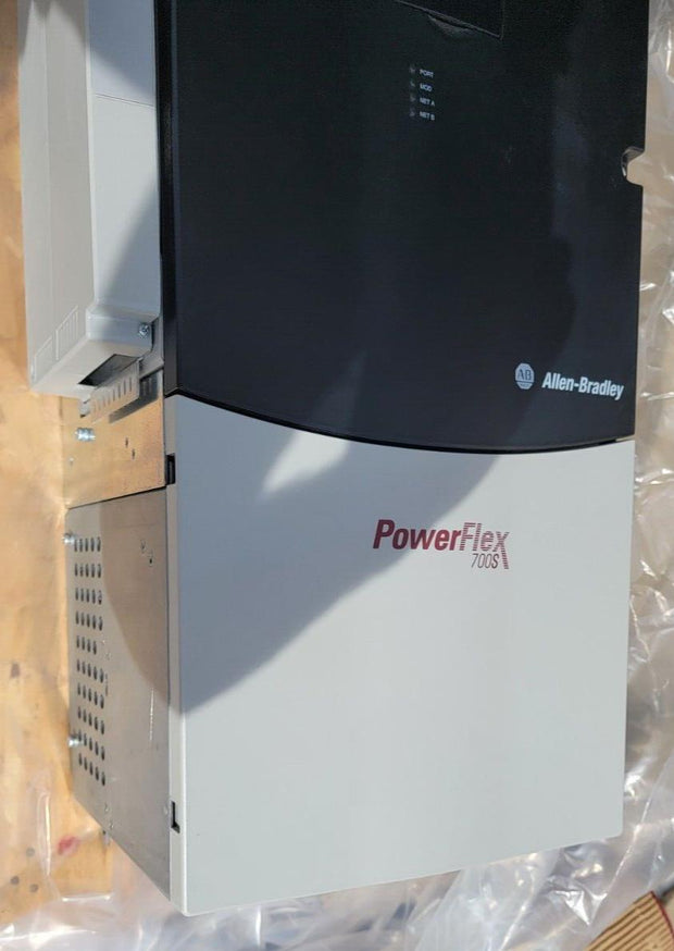 New Allen-Bradley 20DD096A0EYNANANE PowerFlex 700S AC Drive