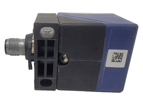 Telemecanique XS8C2A1PCM12 Inductive Proximity Switch DC, PNP, NO/NC 4-Wire