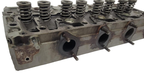 Kubota 3.8L Yale Nacco Cylinder Head 582047832 - Parts / Repair - cracked cylind