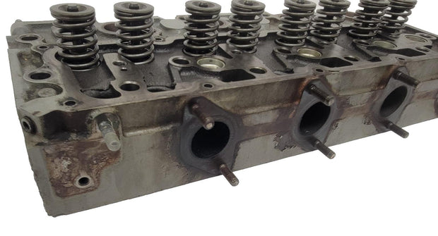Kubota 3.8L Yale Nacco Cylinder Head 582047832 - Parts / Repair - cracked cylind
