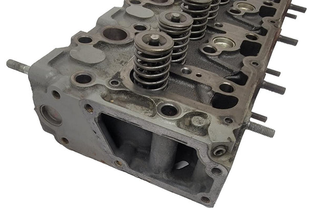 Kubota 3.8L Yale Nacco Cylinder Head 582047832 - Parts / Repair - cracked cylind