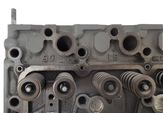 Kubota 3.8L Yale Nacco Cylinder Head 582047832 - Parts / Repair - cracked cylind