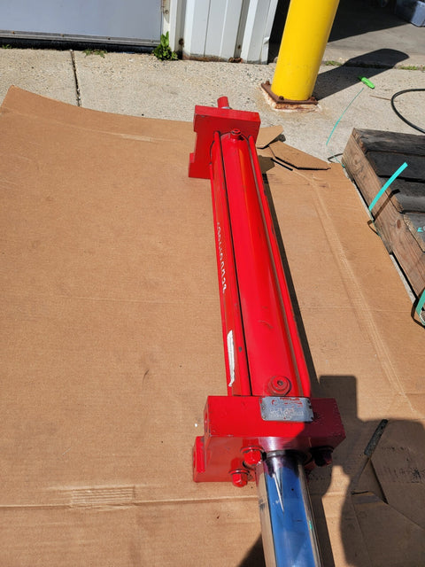 Taylor Big Red Cylinder Hydra, Steer / Steering Model 2782-402
