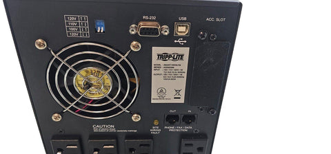 New Tripp Lite SmartPro 120V 1.05kVA 650W UPS Tower, 8 Outlet (SMART1050SLTM)
