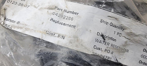 NeDeutz Engine Water Reservoir For Diesel Engine 04292266 (Fits TCD2013 Engines)