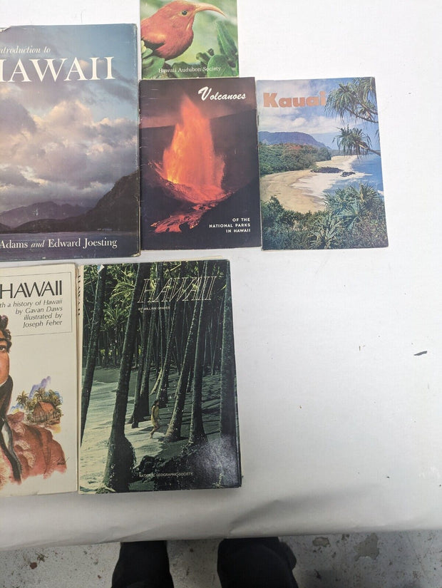Lot of Assorted Vintage Print Hawaii Books Nature Photo Coffee Table