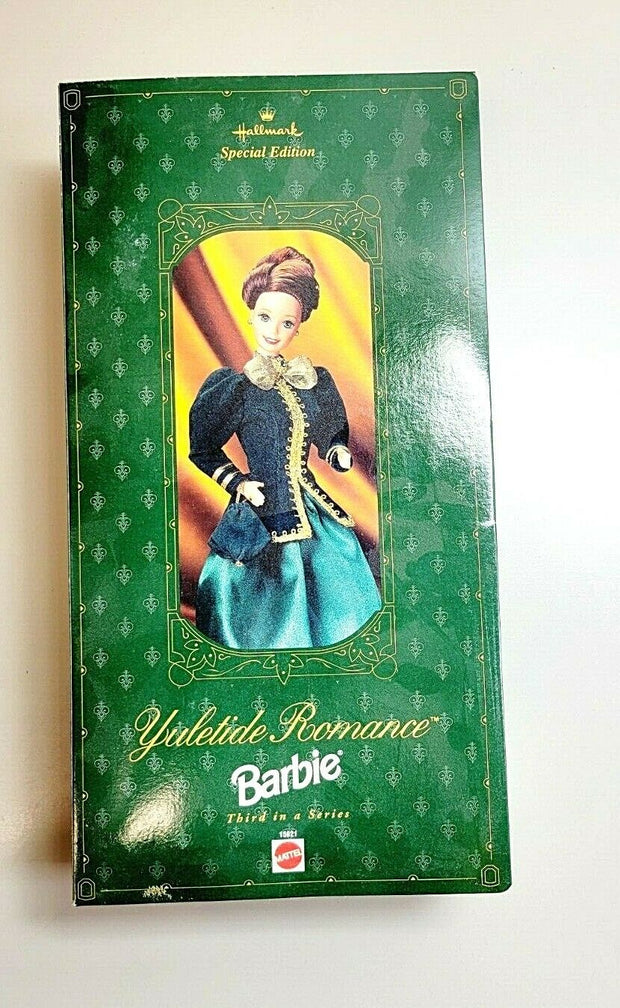 Hallmark Holiday Homecoming Collector Series 1996 Yuletide Romance Barbie Doll