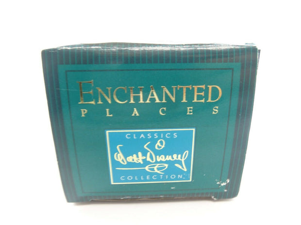 WDCC / Walt Disney Classic Collection Enchanted Places Captain Hook Miniature