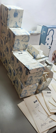 NO FIGURINES!! Huge lot Steiff Empty Boxes, COA's, Brochures & Exclusive Bags!
