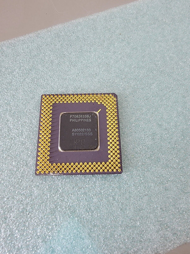 Intel Pentium 133MHz CPU Socket 577 A80502133 SY022, Vintage, Collectible, Gold!