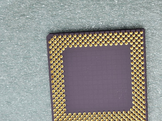 Vintage AMD K6-2 400 MHz (AMD-K6-2/400AFQ) Processor, Ceramic CPU, Gold Recovery