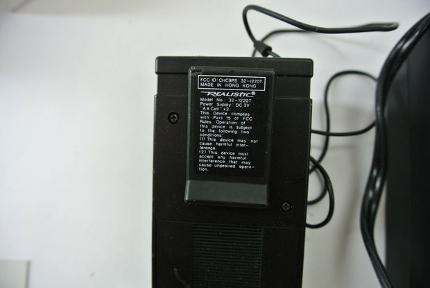 Vintage Realistic 2-Piece FM Wireless Microphone System 32-1220