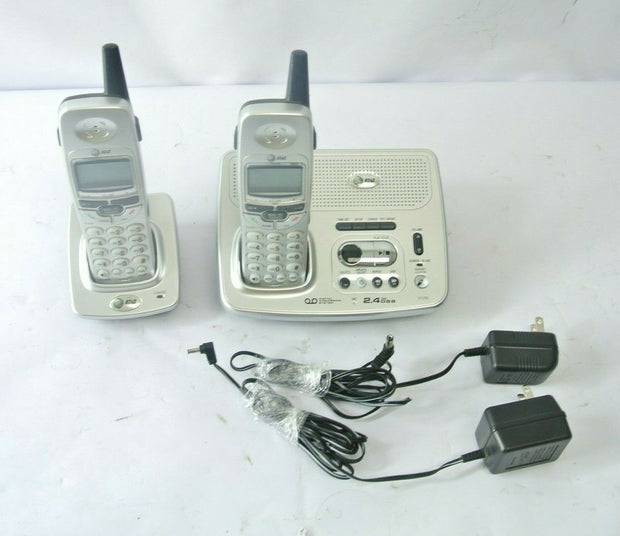 AT&T 2.4 GHz Cordless Telephone Answering System E1127B