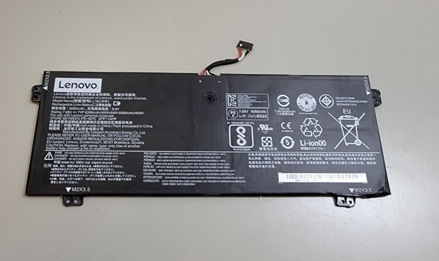 Genuine Lenovo Yoga 720-13IKB 730-13IKB Battery 6080mAh 46Wh 7.68V L16C4PB1