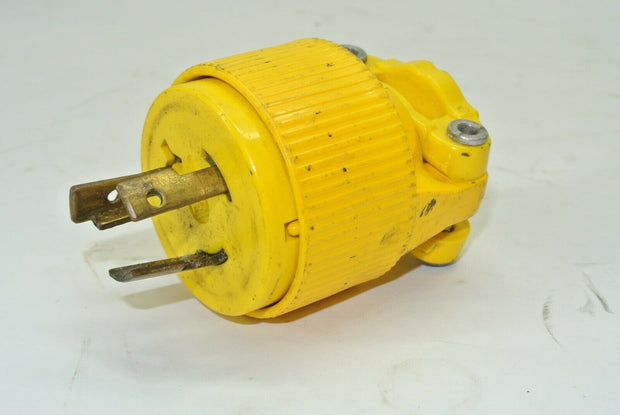Pass & Seymour 20A 250V Turn & Pull 3-Wire Yellow Male Plug Coupler