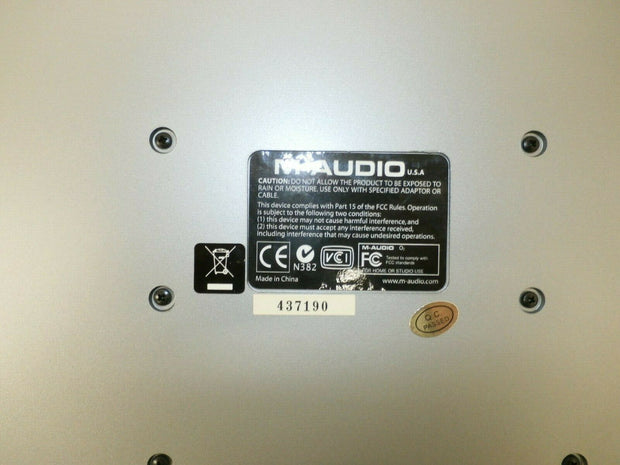 M-Audio O2 Mobile USB MIDI Controller Keyboard w/ USB Cable