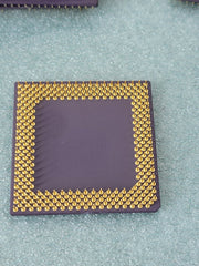 AMD AMD-K6-2 500AFX CPU Super Socket 7 2.2v/3.3v K6-II Vintage CPU 1998 GOLD