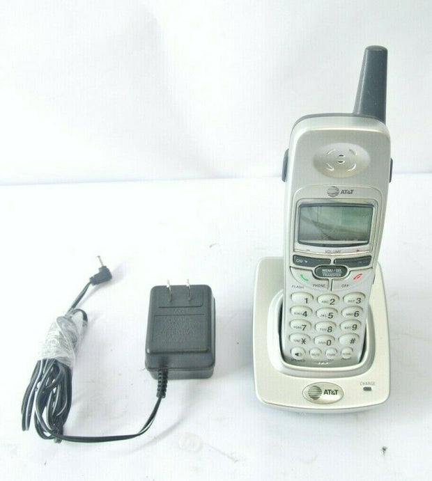 AT&T 2.4 GHz Cordless Telephone Answering System E1127B