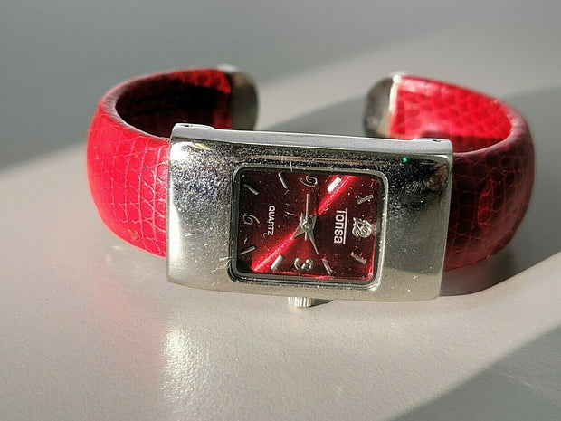 Vintage  Tonsa Women's Watch, Red, Quartz, Leather Band, Small