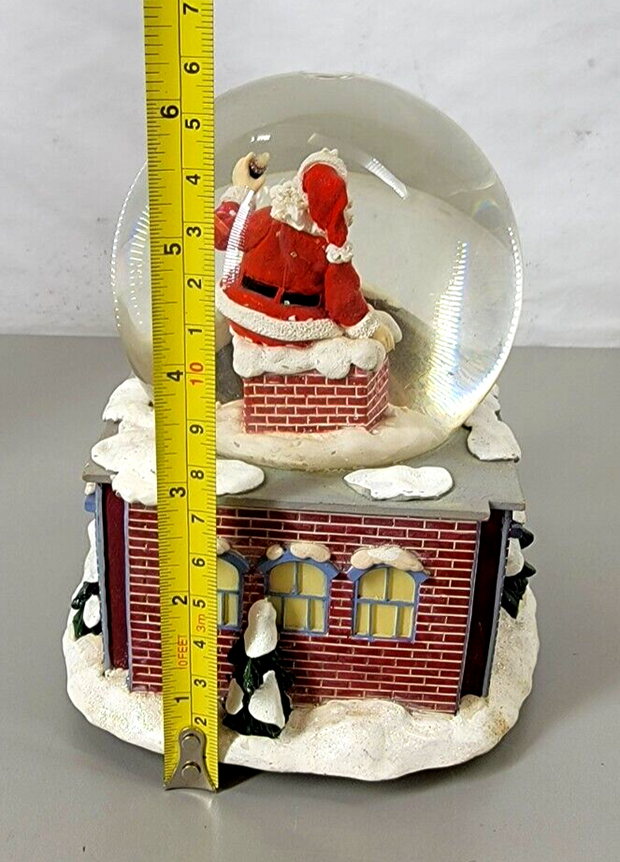 Vintage CocaCola General Store Santa in Chimney Wind Up Musical Snow Globe