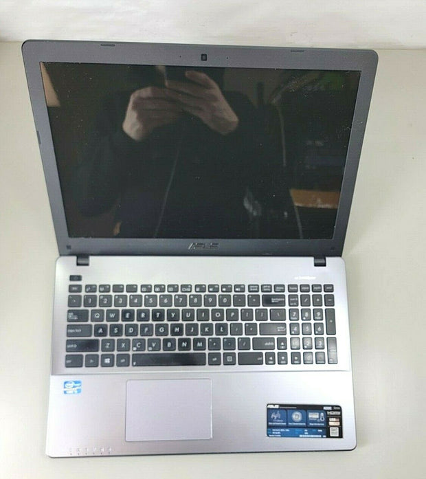 ASUS A550C 15.6" Notebook, i5-3337U, 4GB, No SSD/AC Adapter.  Good Stable System