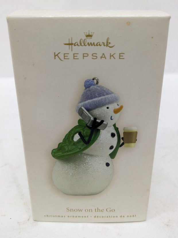Hallmark Christmas Ornament QXG2211 Keepsake Snowman Snow On The Go