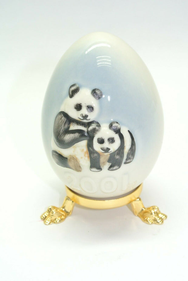 Goebel 2001 Annual Egg #102745 Two Panda Bears