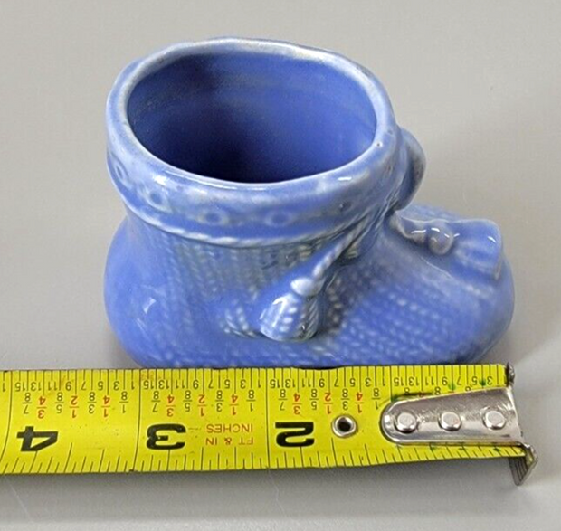 Vintage Royal Haeger USA Ceramic Baby Blue Booty Mini Vase / Planter