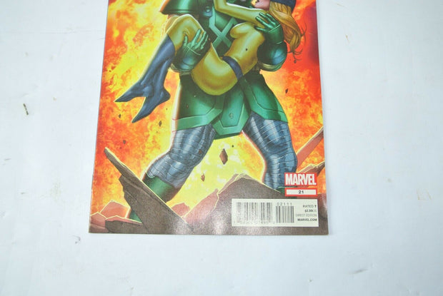 Marvel Comics Fantastic Four (2012) Issue #21 -  Excellent Condition!