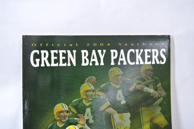 Green Bay Packers 2004 Yearbook Program BRETT FAVRE Cover