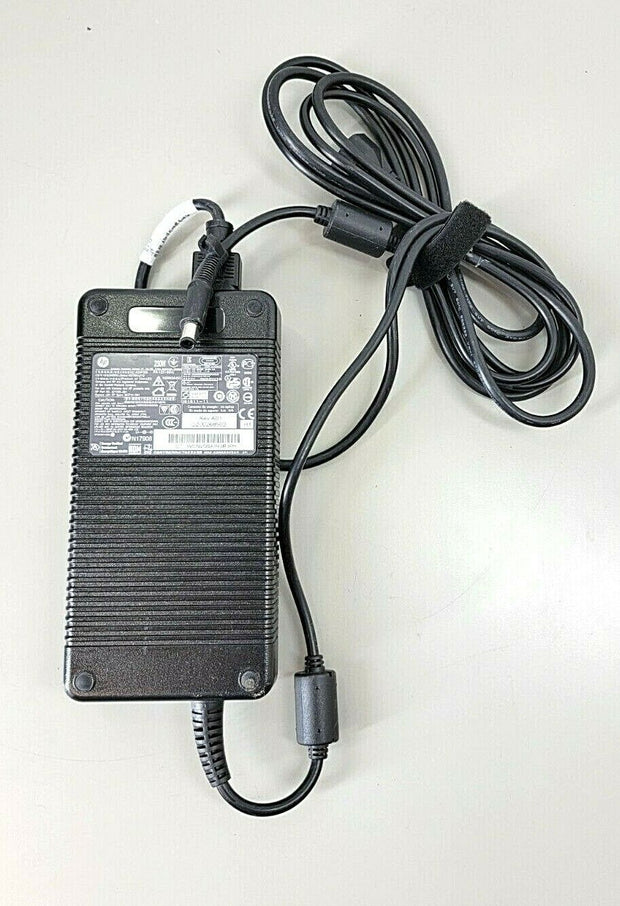 OEM HP 230W AC Adapter Charger 19.5V 11.8A HSTNN-LA12, 677765-001 693714-001