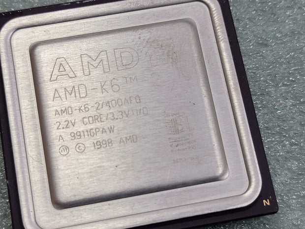 Vintage AMD K6-2 400 MHz (AMD-K6-2/400AFQ) Processor, Ceramic CPU, Gold Recovery