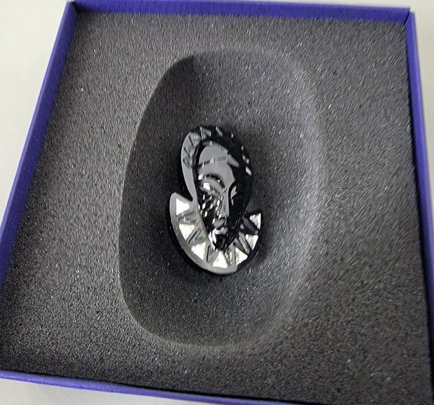 Swarovski Crystal, SCS 2022 Elegance of Africa Mask Pin Brooch, Art No 5619207