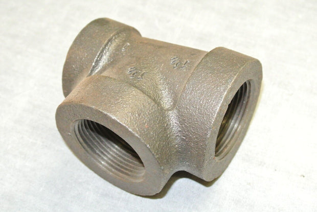 Ward Galvanized Iron Reducing Tee, 1-1/2" x 1-1/2" x 1" FNPT Pipe Fitting