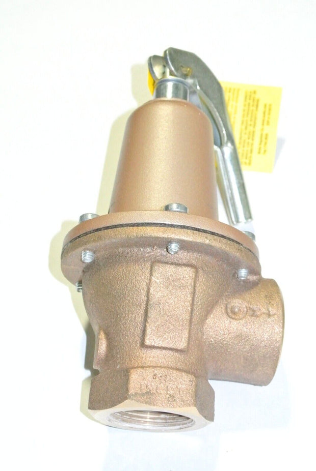 WATTS 1-1/4" 174A-030 Pressure Safety Relief Valve, Model M1, 30 PSI, 0275600