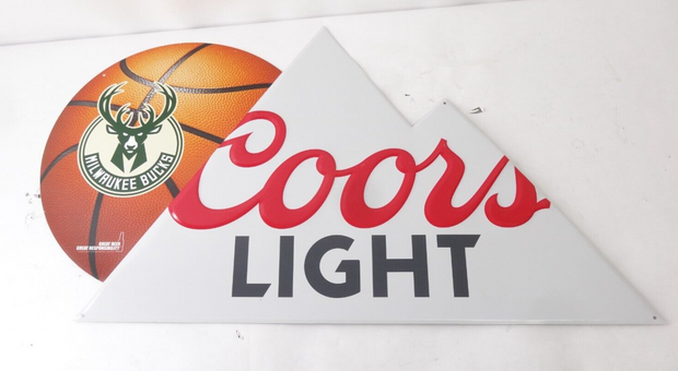 Milwaukee Bucks Coors Light Metal Beer Sign Basketball Bar Decor